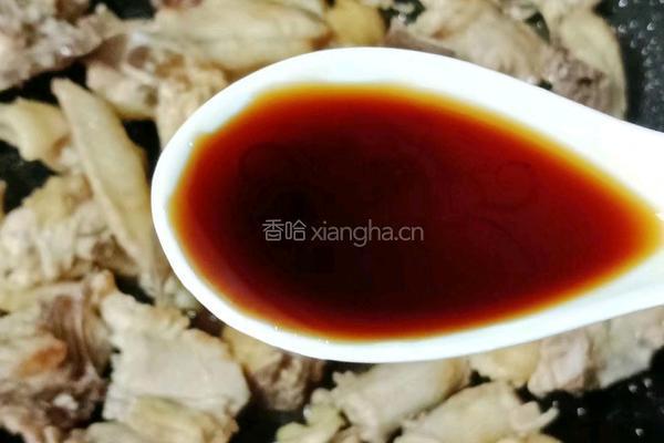 玉米烧鸡块的做法图解9