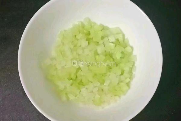 鲜虾时蔬厚蛋烧的做法图解1