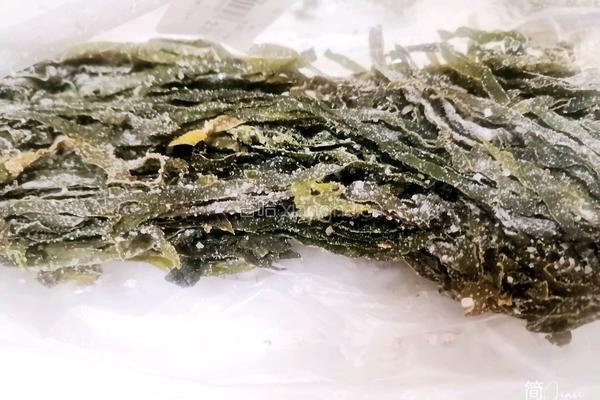 海带柿子蛋花汤的做法图解1