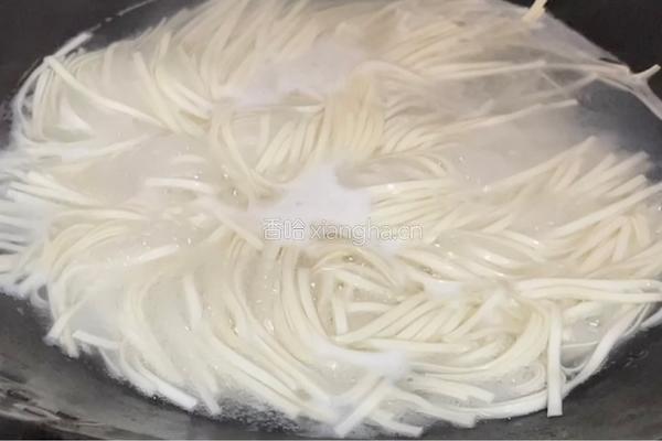 葱油拌面的做法图解2