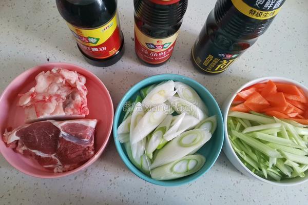 葱爆羊肉片的做法图解1