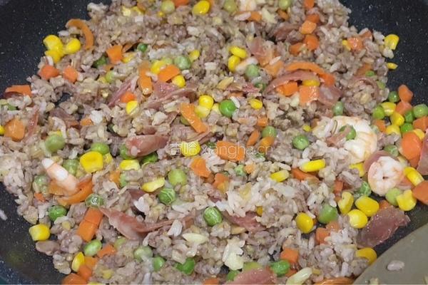 时蔬谷物炒饭的做法图解6