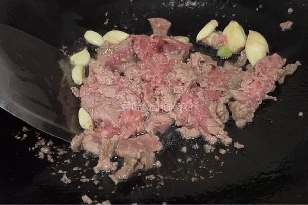 西芹炒牛肉的做法图解4