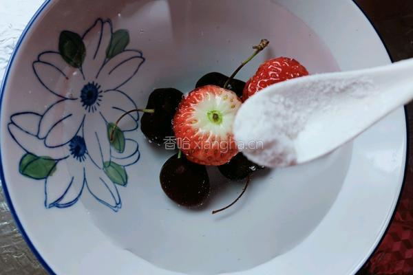 水果银耳羹的做法图解4