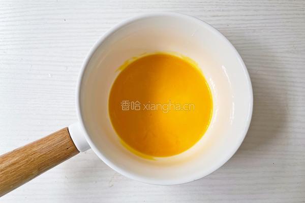 草莓提拉米苏的做法图解3
