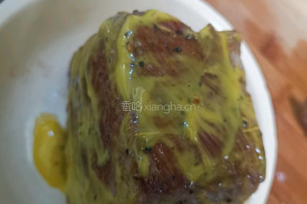 惠灵顿牛排的做法图解3