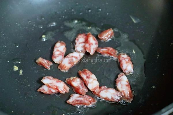 腊肠鸡蛋炒饭的做法图解7