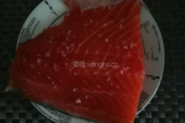 青柠香煎三文鱼的做法图解4