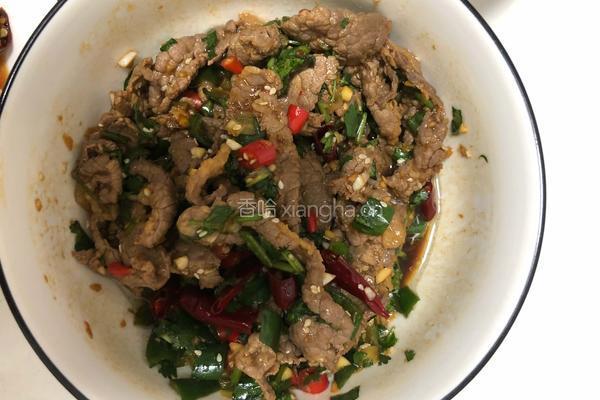 香辣凉拌嫩牛肉的做法图解5
