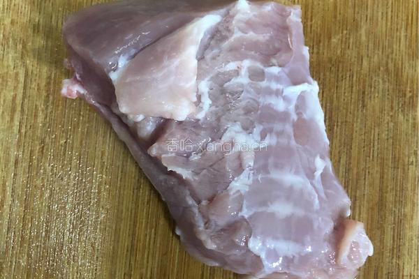 香辣肉丁鸡蛋酱的做法图解1