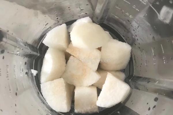 小米梨粥（6个月宝宝辅食）的做法图解2