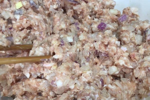 （婆婆教我的传家新年美食）芋头圆子的做法图解1