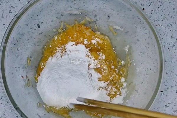 零基础小白宝妈自制白萝卜煎饼 超简单搅一搅就成功 的做法图解5