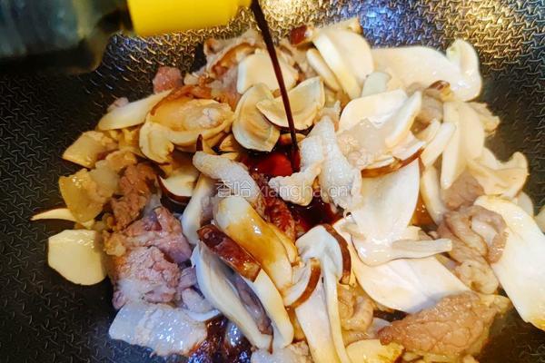 姬松茸炒肉片的做法图解4