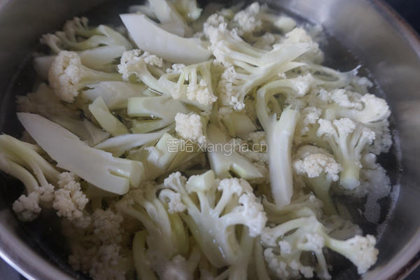 花菜木耳炒肉片的做法图解4