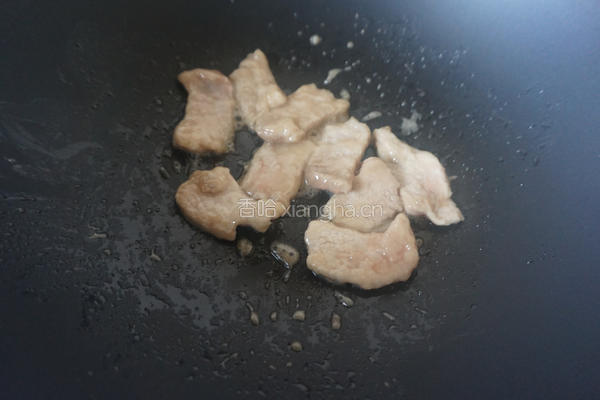 花菜木耳炒肉片的做法图解9
