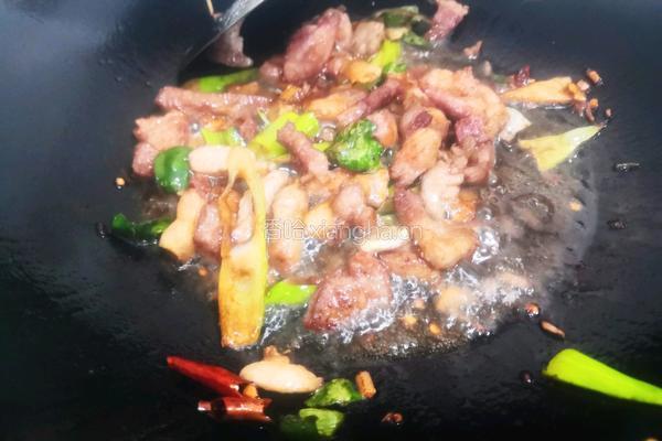 芹菜炒肉的做法图解5