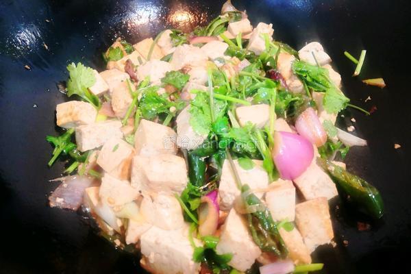 葱爆豆腐的做法图解9
