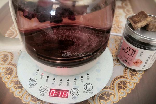 春饮 玫瑰柠檬红枣茶的做法图解4