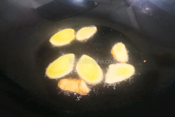 芹根鱼骨汤的做法图解4