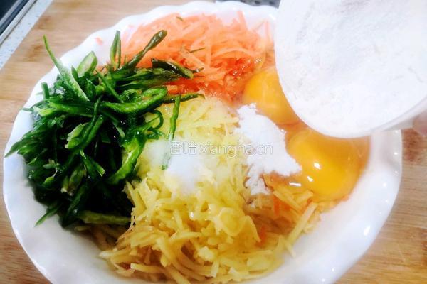 三丝鸡蛋饼的做法图解3