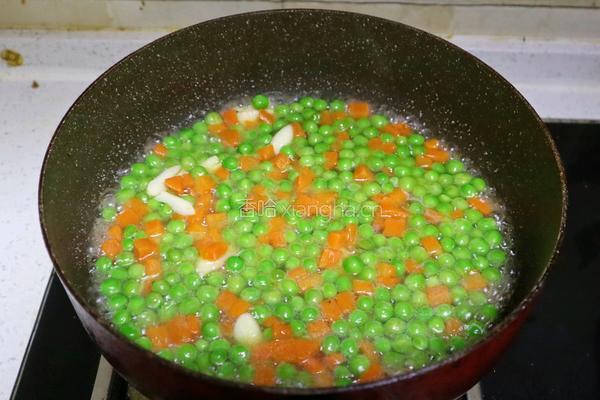 儿童春季补钙家常菜豌豆炒牛肉粒❗️提高免疫力又长个的做法图解10