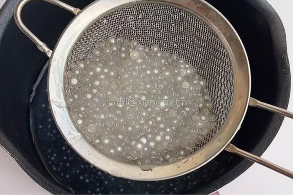 芋圆西米捞的做法图解3