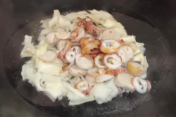 紫菜肉丸子面的做法图解3