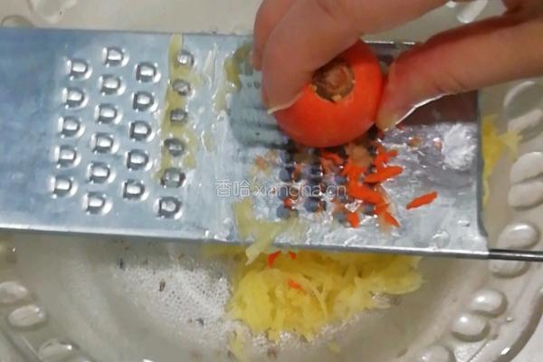 鸡蛋土豆饼的做法图解2