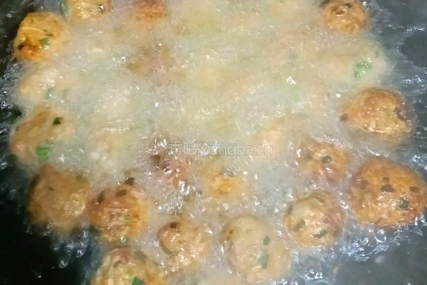 炸萝卜肉丸的做法图解16