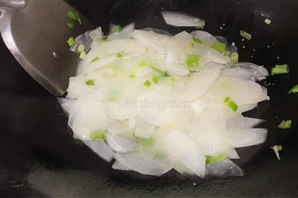 清炒白萝卜片的做法图解8
