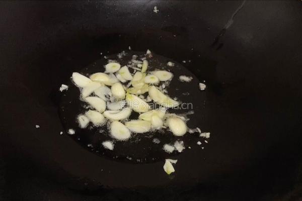 苦瓜炒蛋的做法图解3