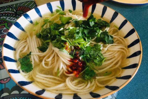 麻辣鸡蛋面的做法图解6