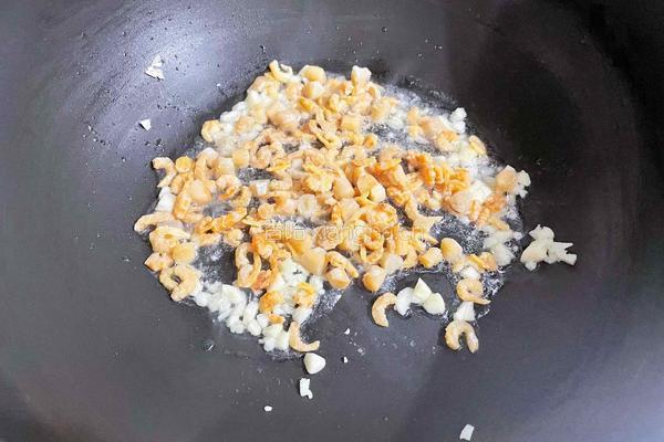 干贝虾米炒西兰花的做法图解7