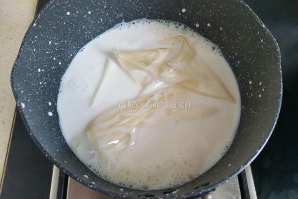 樱花奥利奥慕斯蛋糕的做法图解8