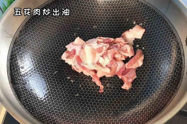 干锅土豆片的做法图解2