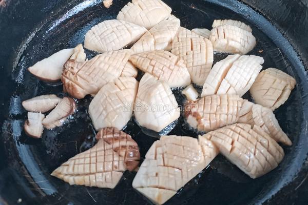 杏鲍菇笋片的做法图解6