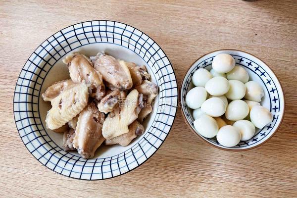 电饭煲无油可乐鸡翅煲的做法图解4
