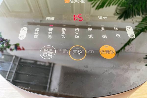 马蹄玉米排骨汤的做法图解7