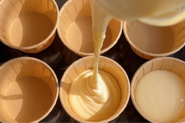 奶油纸杯蛋糕的做法图解5