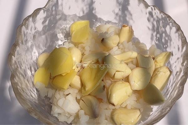 蒜香鱿鱼花的做法图解4