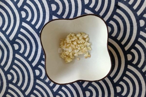 黄瓜拌粉丝的做法图解3