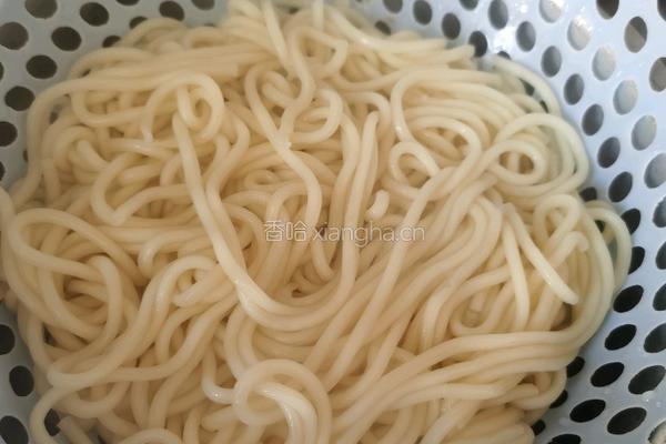 炒面的做法图解3