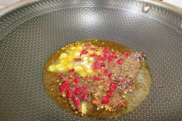 缤纷麻辣鸡丁的做法图解11