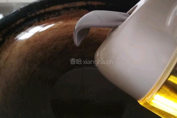 黄瓜青辣椒炒香干的做法图解5