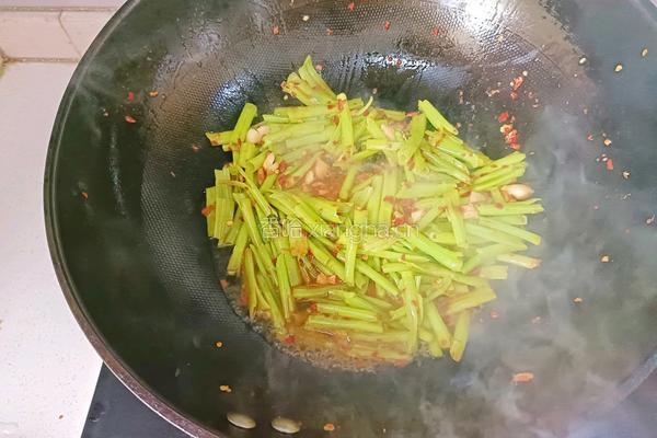 炒空心菜的做法图解5