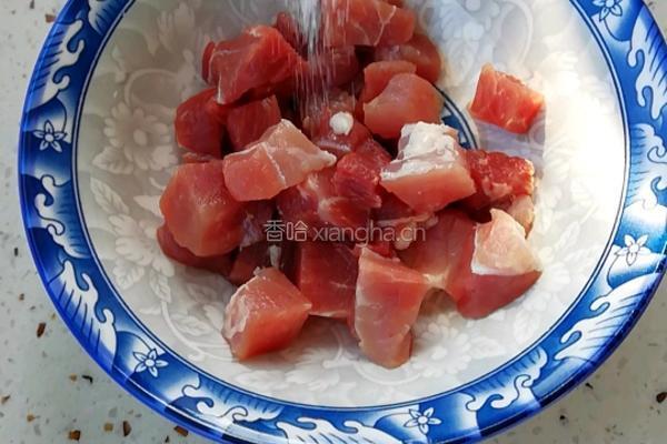 菠萝咕咾肉的做法图解1