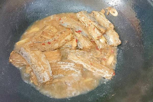 烧带鱼的做法图解4