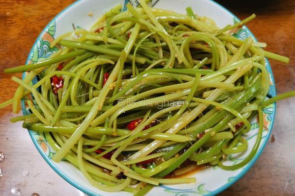 双椒蒜苔的做法图解7