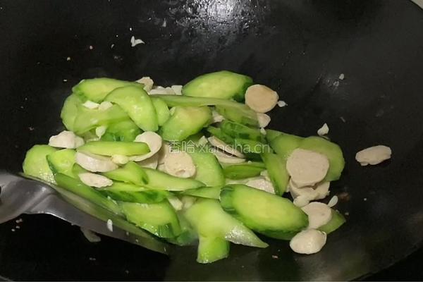 肉丸子片炒黄瓜的做法图解8